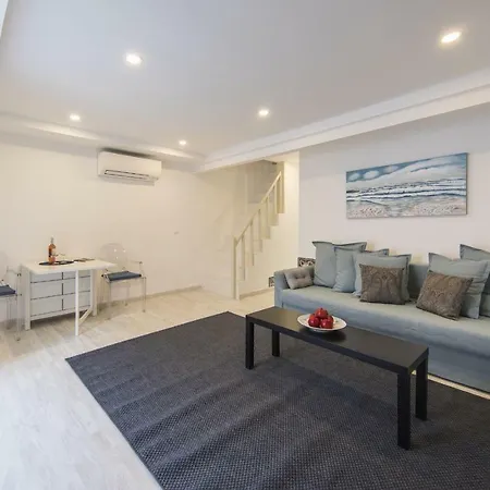 Traditional Duplex In Principe Real Апартаменты *