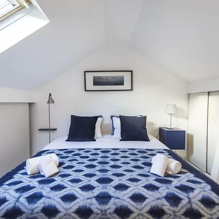 Апартаменты Traditional Duplex In Principe Real *