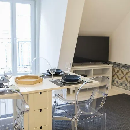 Traditional Duplex In Principe Real Апартаменты