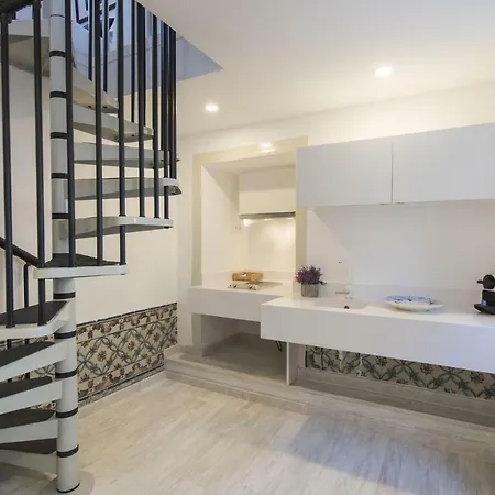Traditional Duplex In Principe Real Апартаменты Лиссабон